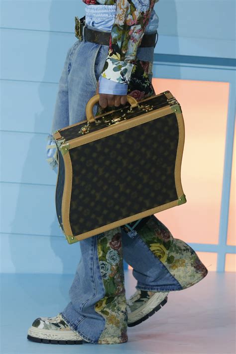 virgil abloh louis vuitton collection.